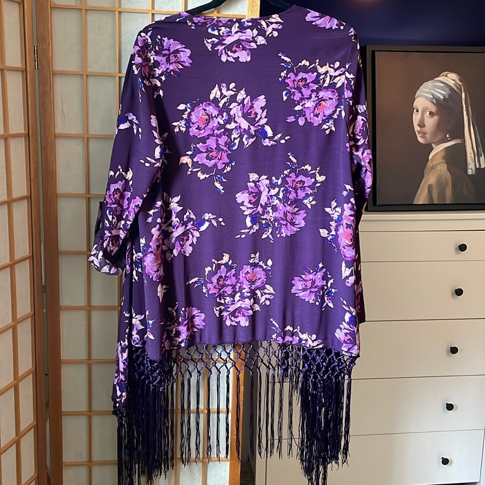 Torrid Floral Print Fringe Kimono in Waters Edge Size 1x (14 - 16) - Picture 9 of 13